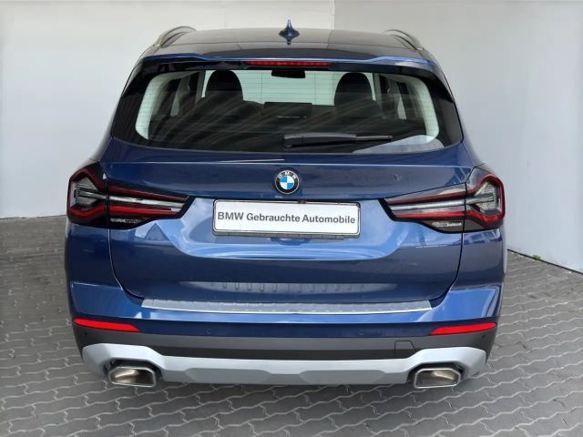 BMW X3 xDrive20i