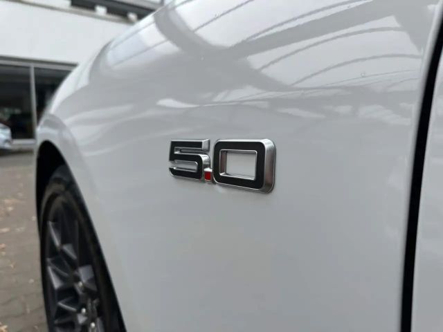 Ford Mustang Fastback GT 5.0 V8