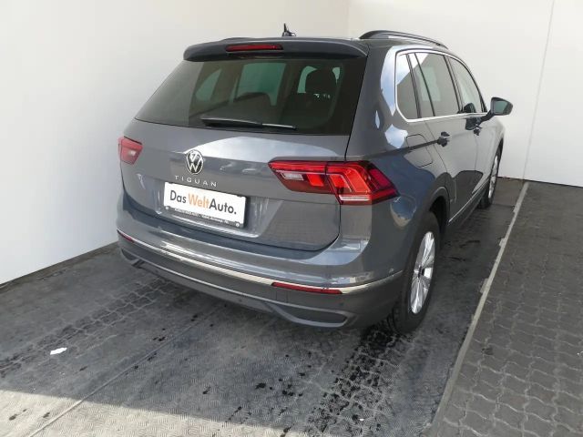 Volkswagen Tiguan DSG Life