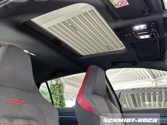 Volkswagen Golf 2.0 TSI GTI