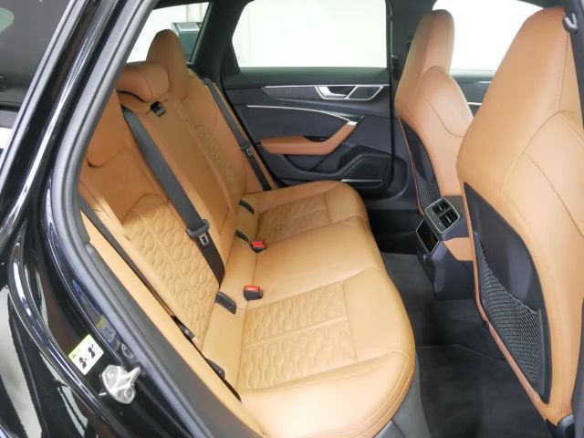 Audi RS6 Avant Quattro