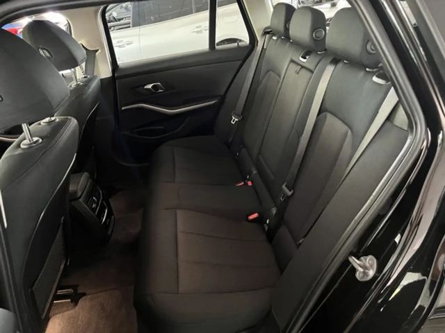 BMW 318 318d Touring