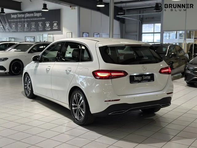 Mercedes-Benz B 180 Progressive