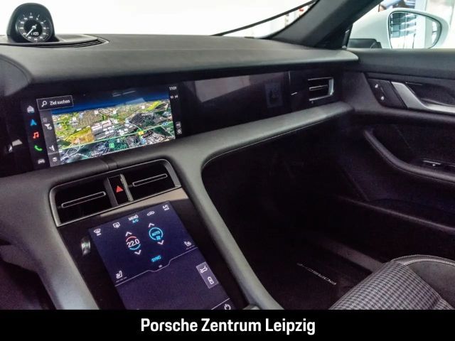 Porsche Taycan 4 Cross Turismo