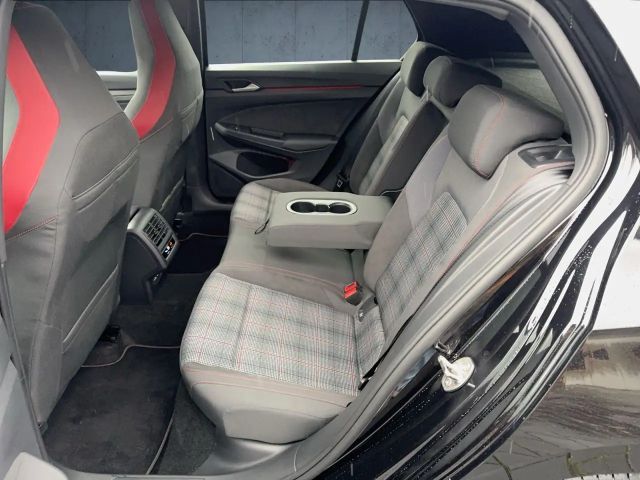 Volkswagen Golf Business DSG GTI