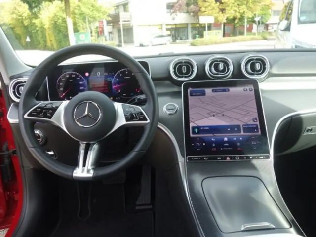 Mercedes-Benz C 180 AVANTGARDE Sedan