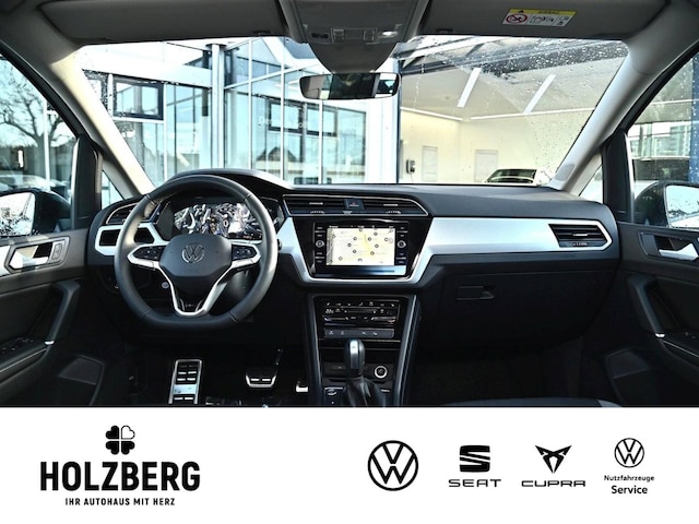 Volkswagen Touran 1.5 TSI R-Line