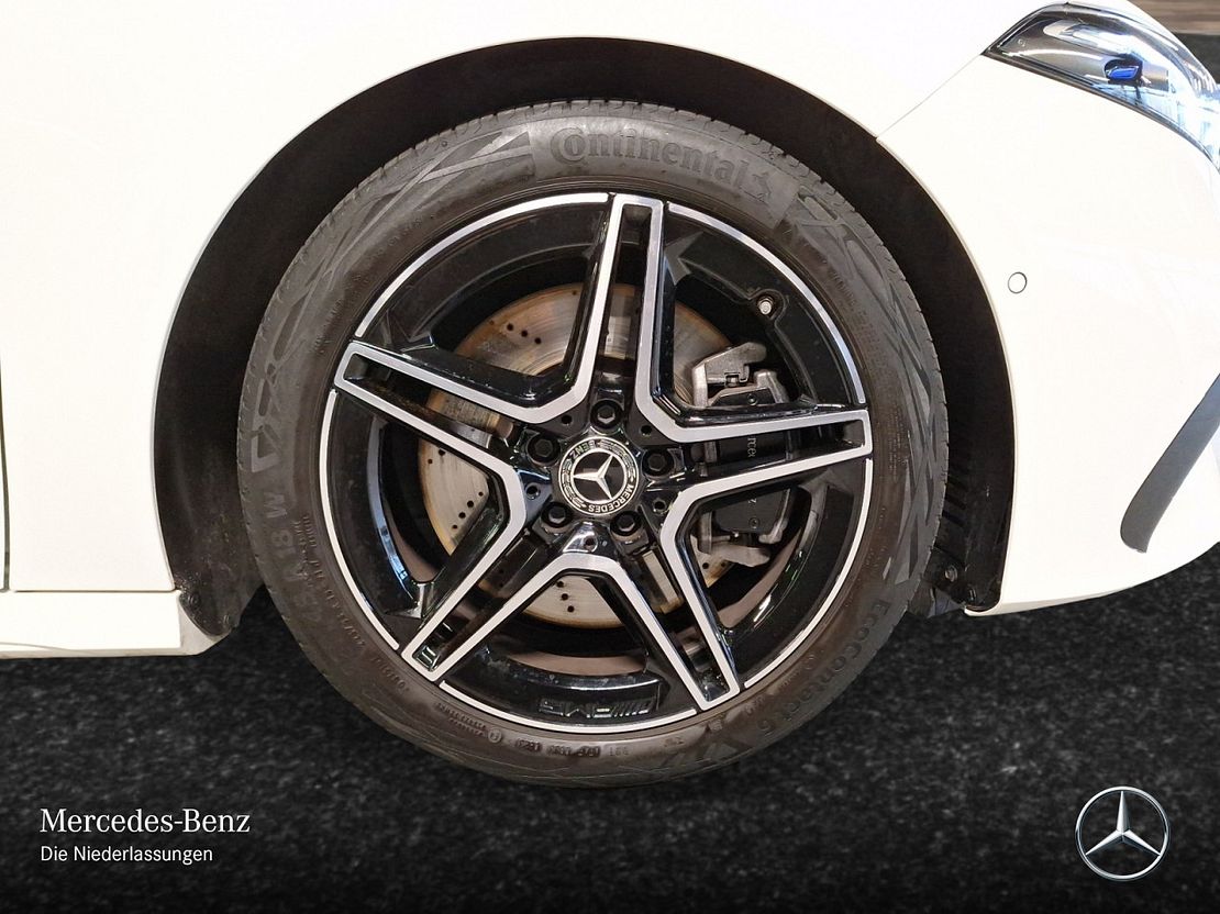 Mercedes-Benz A 250 4MATIC AMG Line