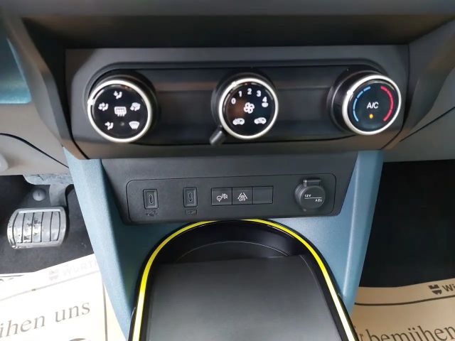 Fiat Grande Panda MHEV ICON