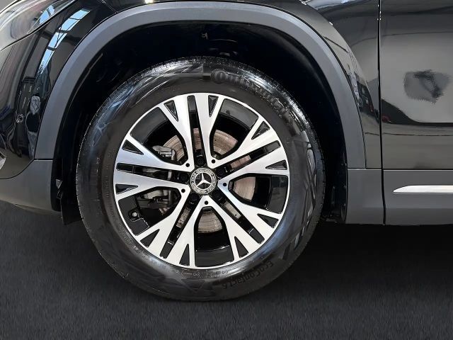 Mercedes-Benz GLA 200 Progressive