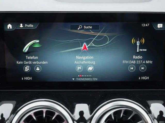 Mercedes-Benz GLA 200 Progressive