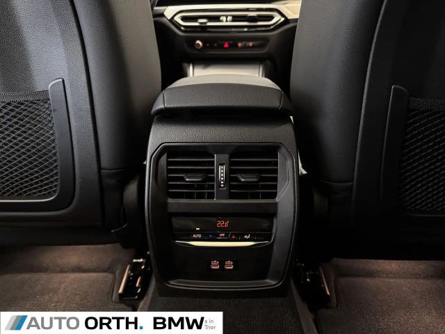 BMW 320 320d M-Sport Touring xDrive