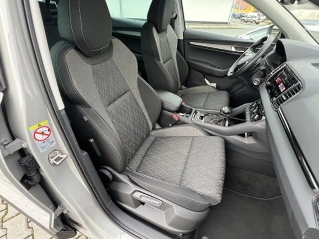 Skoda Karoq LED ACC SHZ RFK beh.FS&LR Vor.AHZV KLIMA ALU