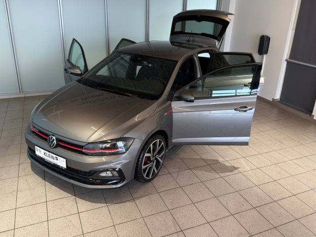 Volkswagen Polo 2.0 TSI