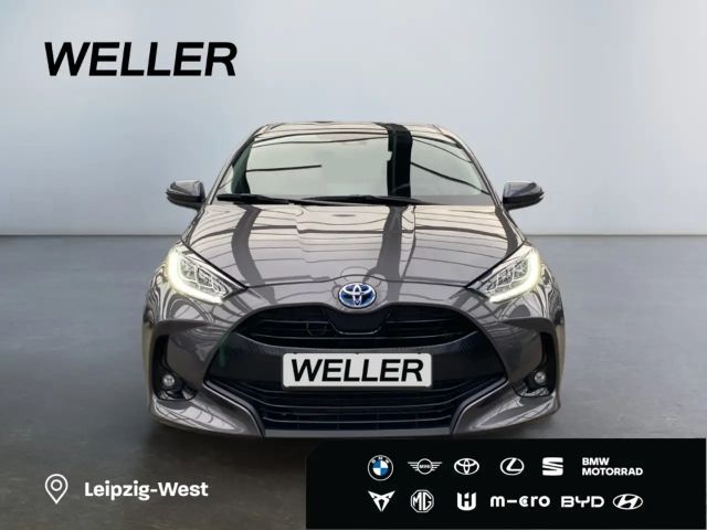 Toyota Yaris Hatchback Hybride Team D