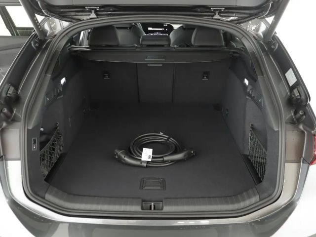 Audi A6 e-tron Quattro