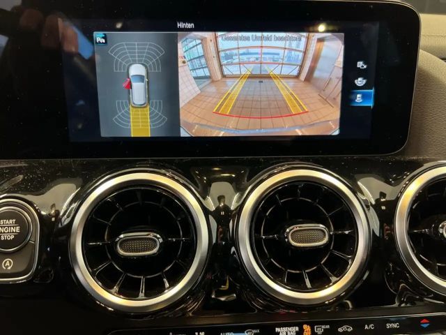 Mercedes-Benz B 200 4MATIC Progressive