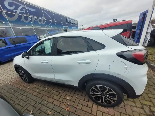 Ford Puma EcoBoost Titanium