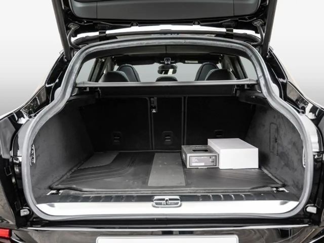 Aston Martin DBX Jet Black Onyx Black