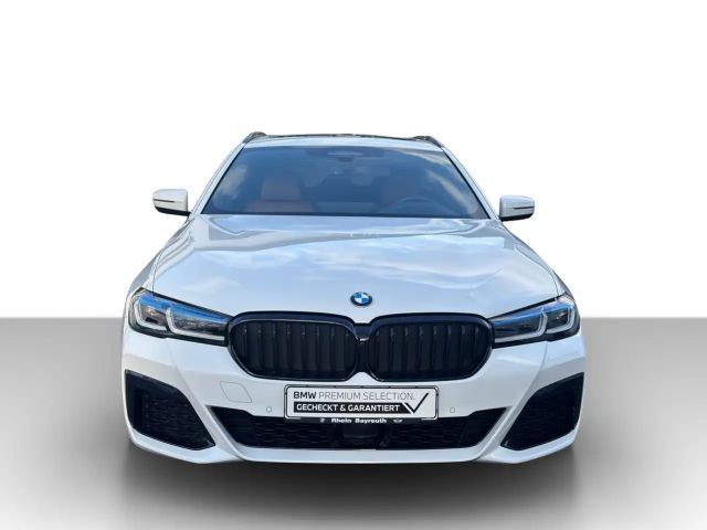 BMW 530 530d M-Sport Touring xDrive