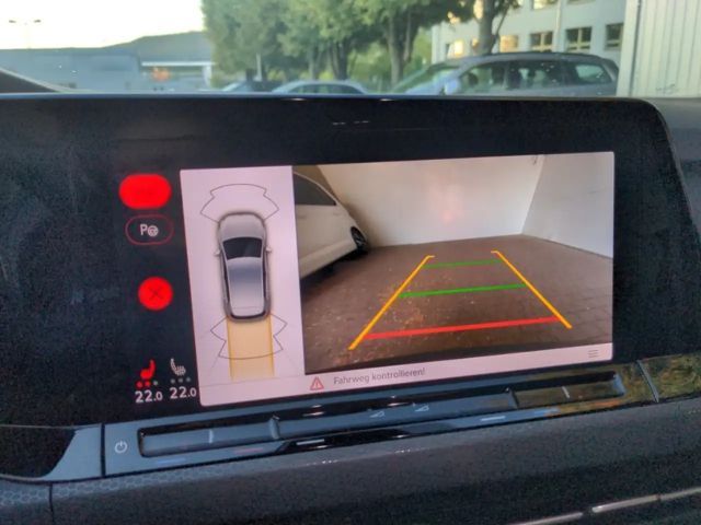 Volkswagen Golf 2.0 TSI DSG Golf VIII