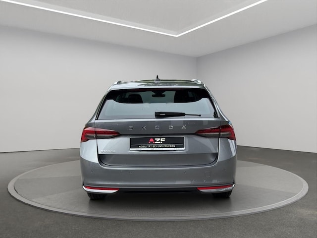 Skoda Octavia Combi Selection