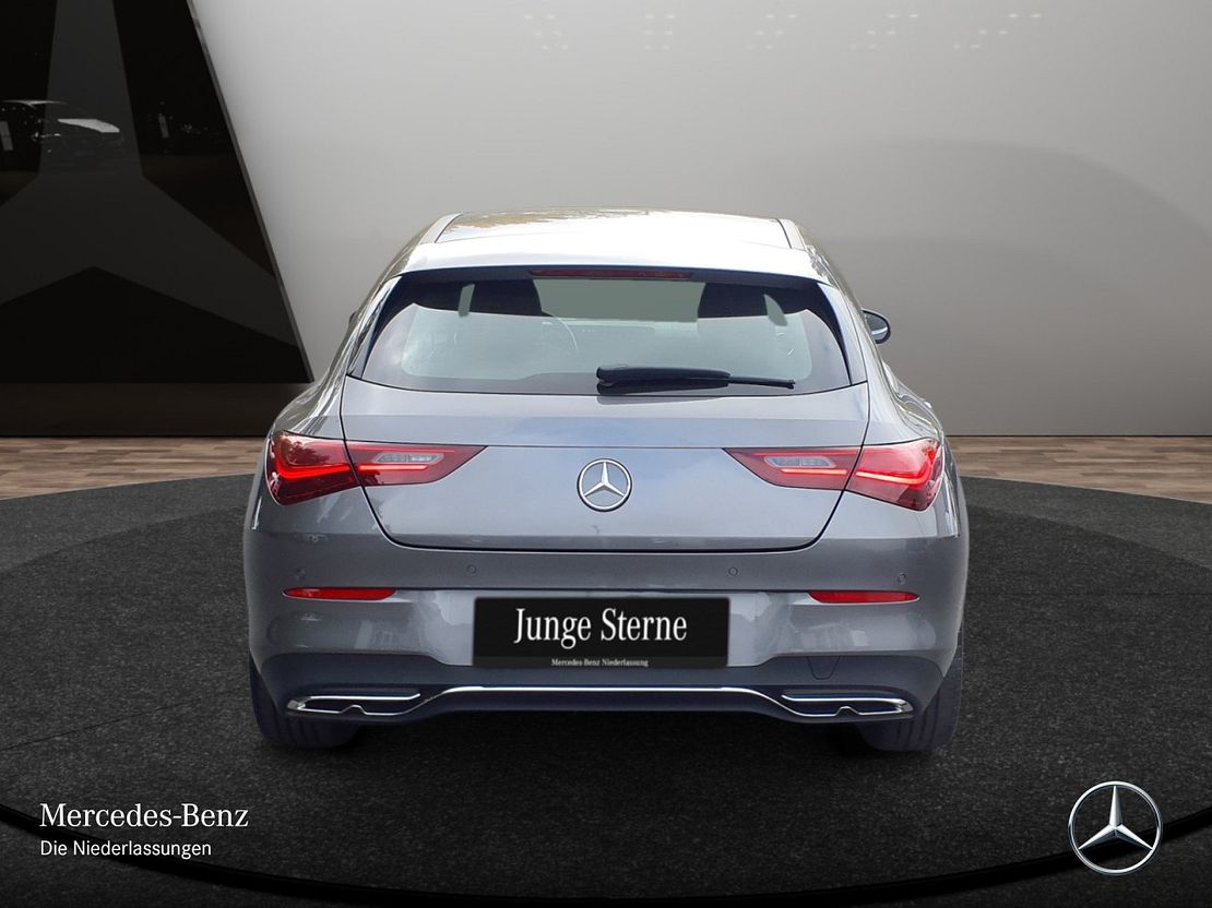 Mercedes-Benz CLA 180 Shooting Brake