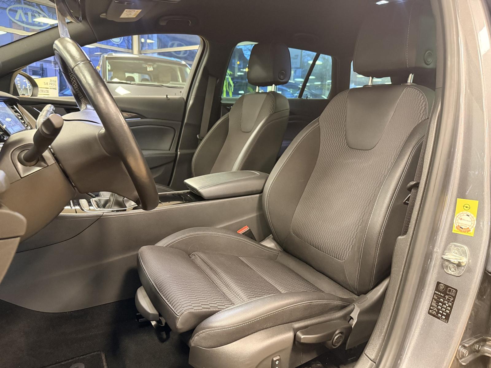 Opel Insignia Elegance