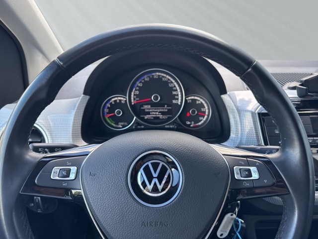 Volkswagen e-up! Plus Style