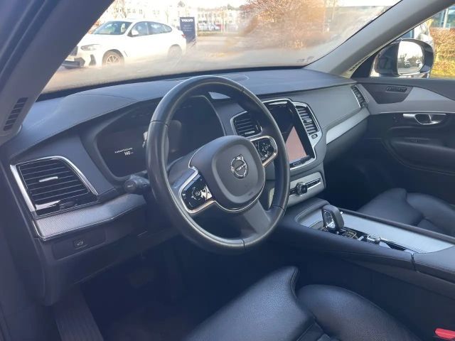 Volvo XC90 AWD Dark Plus