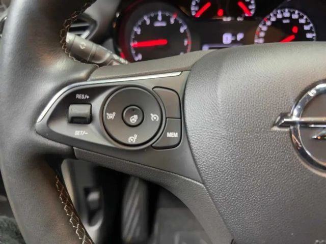 Opel Crossland X 1.2 Turbo Enjoy