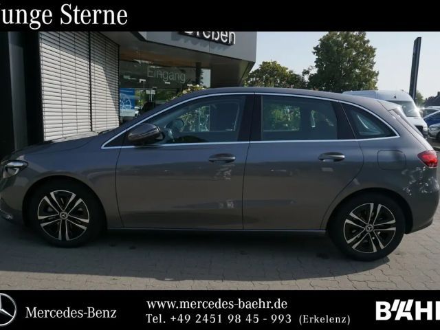Mercedes-Benz B 200 B 200 d Progressive Sedan