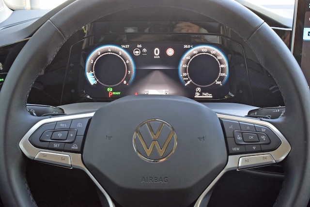 Volkswagen Golf 1.5 eTSI Golf VIII