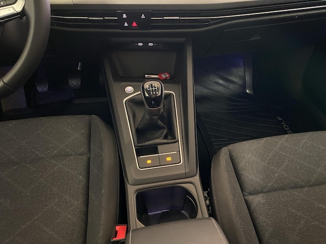 Volkswagen Golf 1.5 TSI BMT Golf VIII