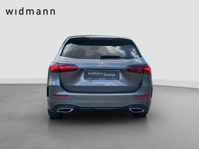 Mercedes-Benz B 200 AMG Line