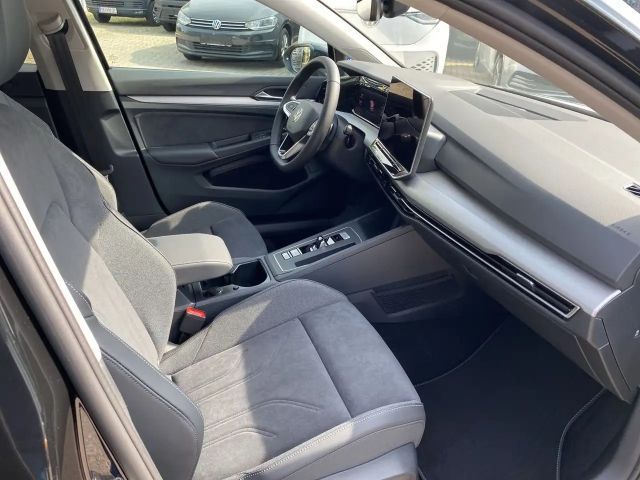 Volkswagen Golf DSG Life Variant