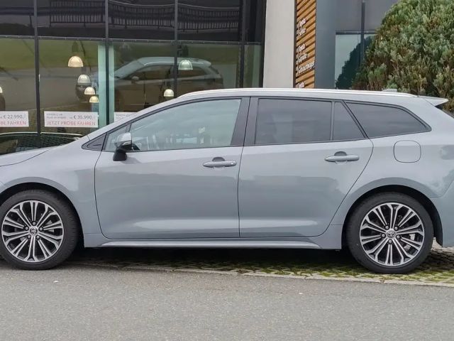 Toyota Corolla Active Hybride Touring