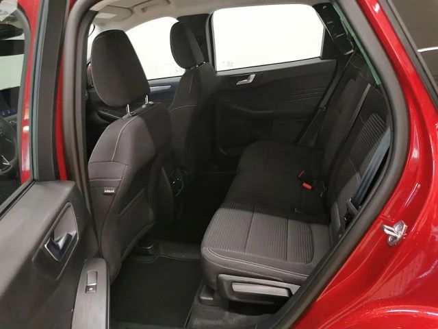 Ford Kuga Hybrid Titanium