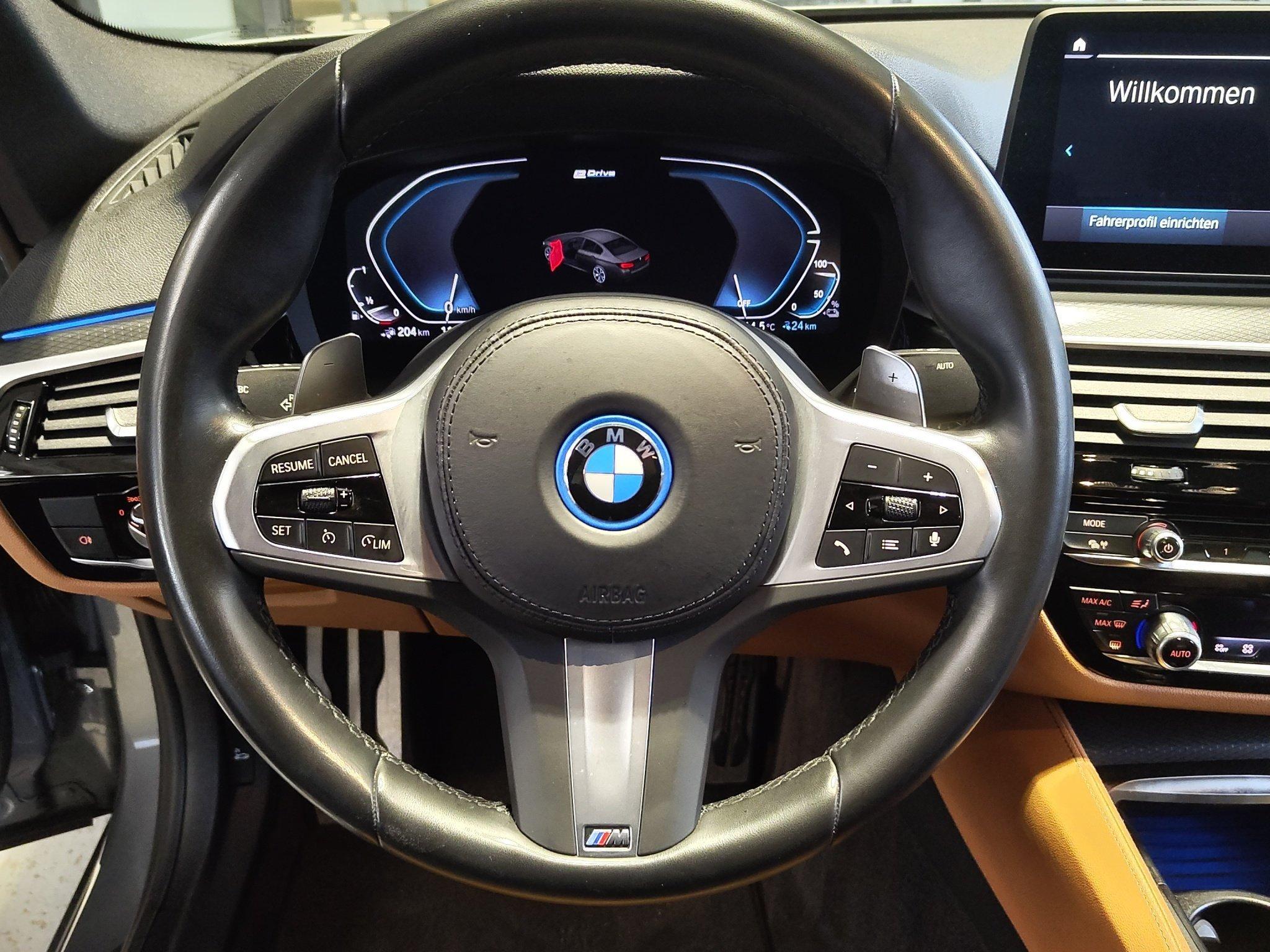 BMW 545 545e Sedan xDrive