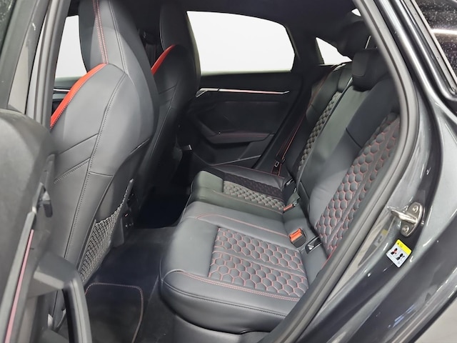 Audi RS3 Quattro S-Tronic Sedan