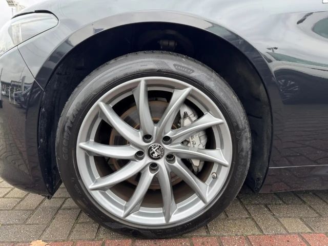 Alfa Romeo Giulia Q4 TI