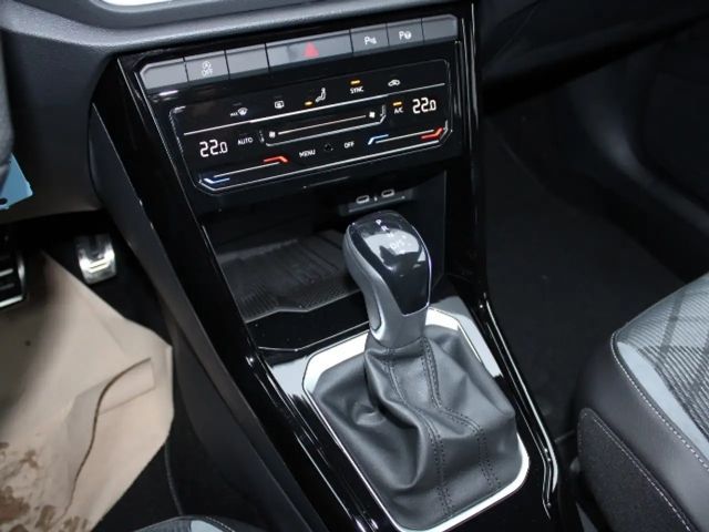 Volkswagen T-Roc 1.5 TSI DSG Plus R-Line