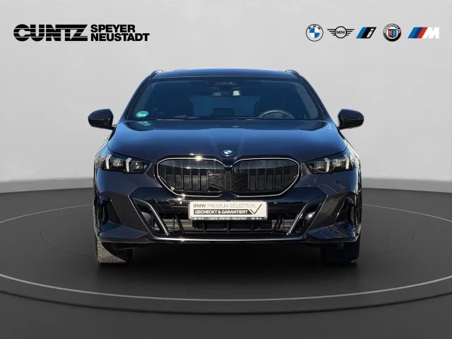 BMW 540 540d M-Sport Touring xDrive