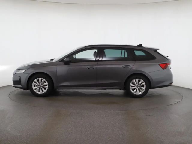 Skoda Octavia Essence TSI