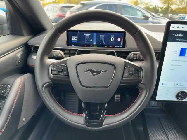 Ford Mustang Mach-E AWD