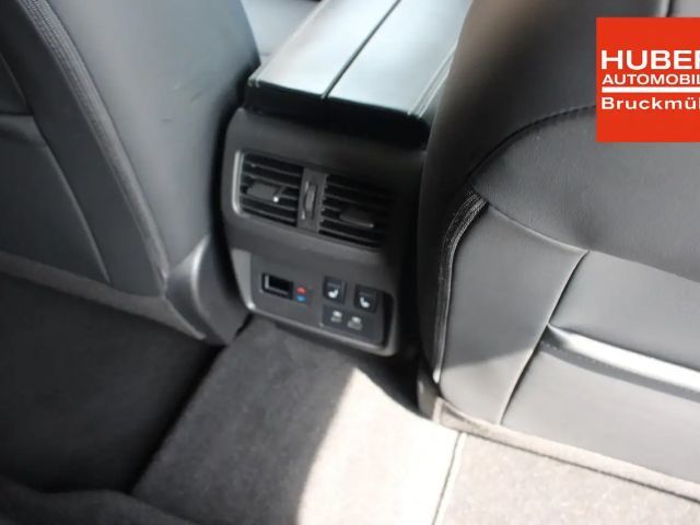 Nissan X-trail AWD Tekna e-4ORCE