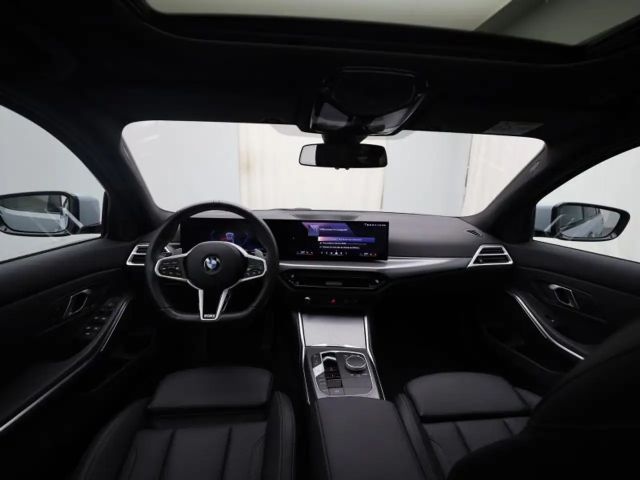 BMW 318 M-Sport Sedan