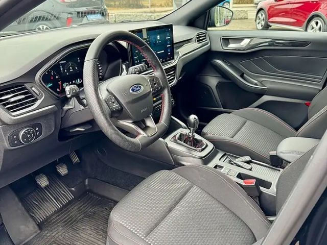 Ford Focus ST Line