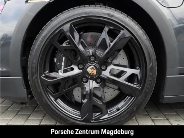 Porsche Taycan Cross Turismo S Turbo
