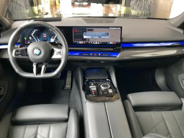 BMW 520 520d M-Sport Touring xDrive